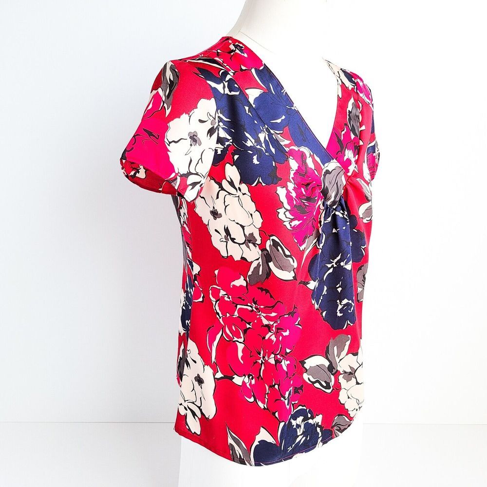 Talbots Short Sleeve Blouse Top Womens 2P Floral V-Neck Multicolor New w/ Tag - Picture 3 of 7